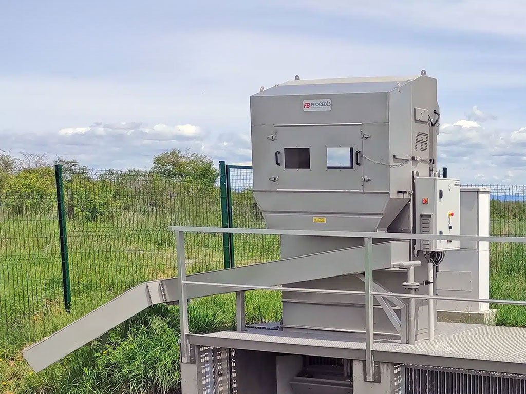 Dégrilleur fb procédés sur une prise d'eau