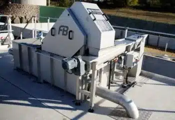 Dégrilleur fb procédés Prostep dans un caisson